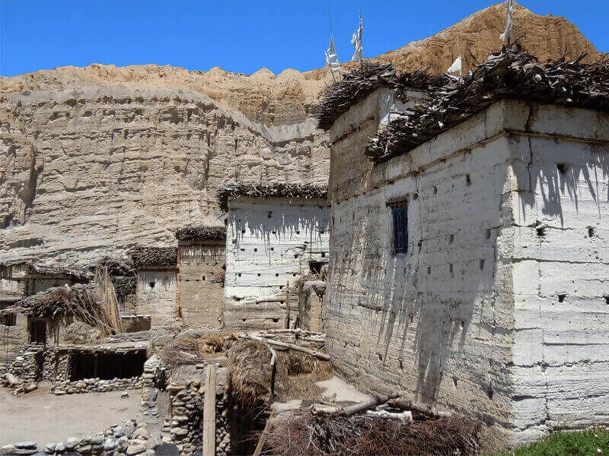 Houses-in-Lo-Manthang