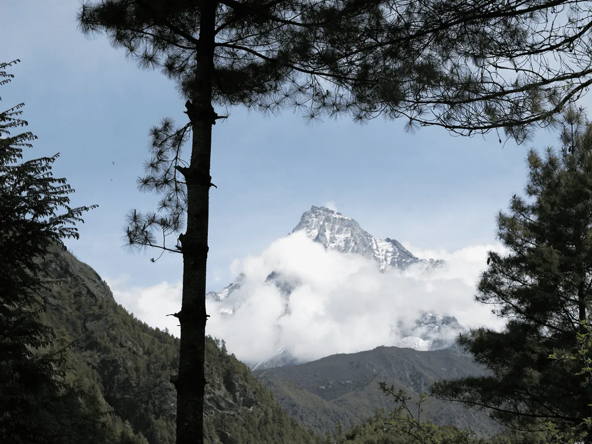 sacred-mountain-khumbila