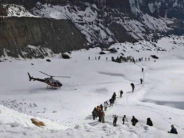 Abc Trek  And Heli Return