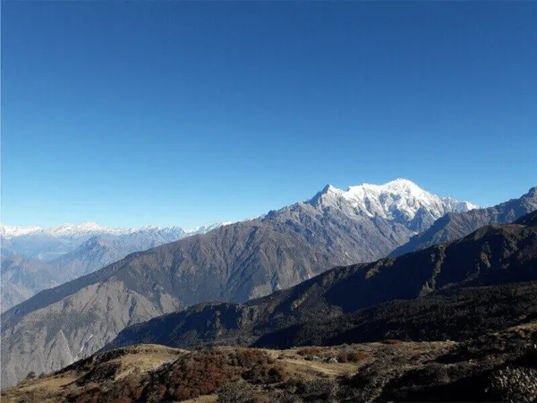 Lauribina Pass Trek
