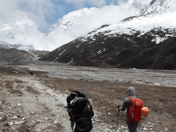 Trail To Island Peak Base Camp