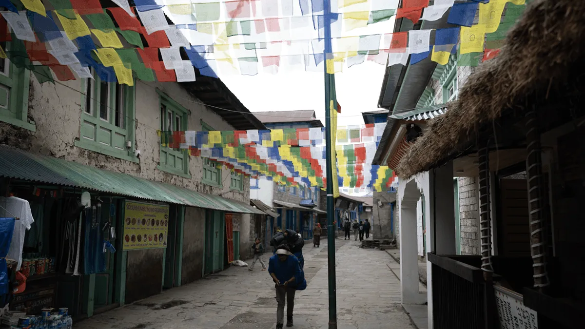 lukla-bazar