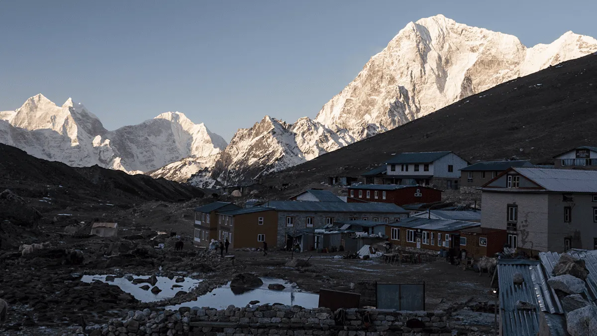 mountain-view-from-lobuche